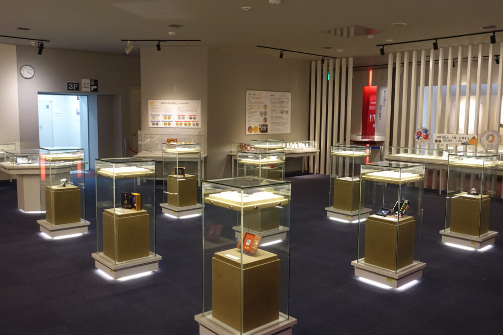 The Japan Mint also displays its modern commemorative coins in its museum.